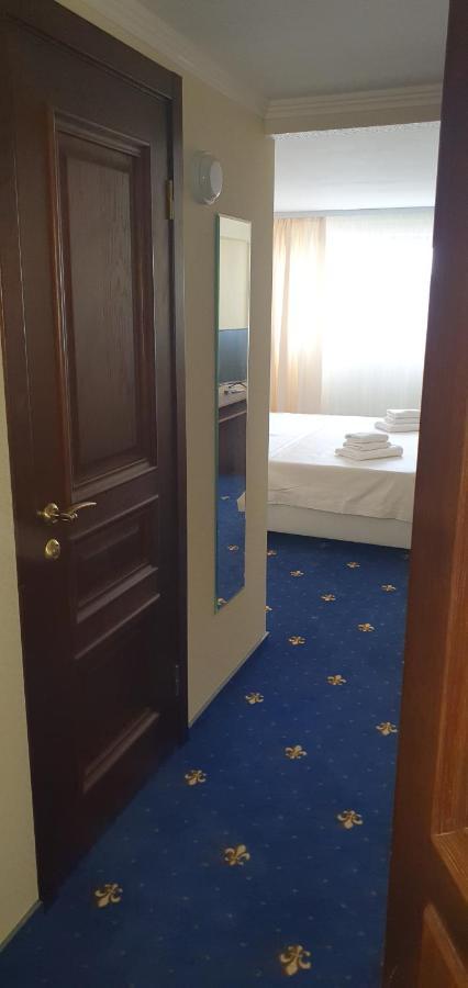 Evropa Hotel Gagra Exterior photo