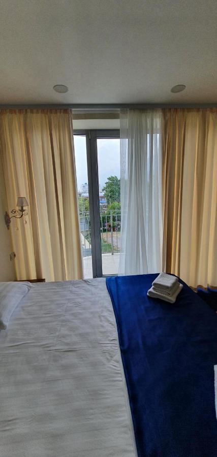 Evropa Hotel Gagra Exterior photo